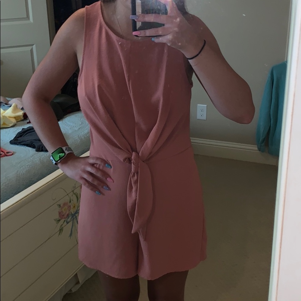 Romper - Picture 2 of 4
